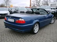Gebraucht BMW 323 Cabriolet 170 PS (125 kW) 2000 Tobasblau metallic (metallic) Cabrio