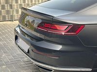 Gebraucht VW Arteon R-line 239 PS (175 kW) 2018 Schwarz Kleinwagen