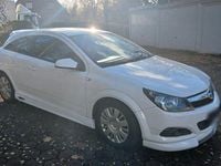 Gebraucht Opel Astra GTC 90 PS (66 kW) 2009 Weiß Coupé
