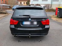 Gebraucht BMW 330 245 PS (180 kW) 2010 Schwarz Kombi