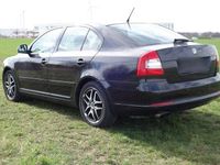 Gebraucht Skoda Octavia Ambiente 105 PS (77 kW) 2011 Schwarz Limousine