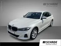 Gebraucht BMW 330 Sport Line 286 PS (210 kW) 2025 Mineralweiss metallic Limousine