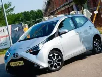 Gebraucht Toyota Aygo X-play 72 PS (52 kW) 2019 Silber Kleinwagen