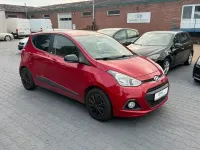 Gebraucht Hyundai i10 Edition 67 PS (49 kW) 2014 Rot Kleinwagen