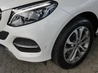 Gebraucht Mercedes GLE400 333 PS (244 kW) 2018 Designo diamantweiß bright SUV