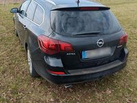 Gebraucht Opel Astra 165 PS (121 kW) 2012 Schwarz Kombi