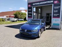 Gebraucht VW Polo Comfortline 80 PS (58 kW) 2020 Reef blue metallic Kleinwagen