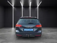 Gebraucht VW Passat 150 PS (110 kW) 2018 Grau Kombi