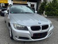 Gebraucht BMW 318 143 PS (105 kW) 2011 Silber Kombi