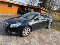 Gebraucht Opel Insignia 131 PS (96 kW) 2013 Schwarz Kombi