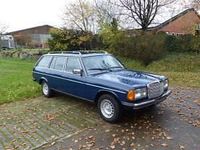 Gebraucht Mercedes E280 185 PS (136 kW) 1984 Blau Kombi