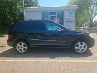 Gebraucht Mercedes ML280 190 PS (139 kW) 2007 Schwarz SUV