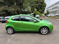Gebraucht Mazda 2 Inclusive 75 PS (55 kW) 2010 Grün Kleinwagen