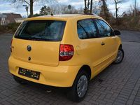 Gebraucht VW Fox Refresh 54 PS (39 kW) 2010 Gelb Kleinwagen