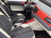 Gebraucht VW Polo Beats 75 PS (55 kW) 2017 Weiß Kleinwagen