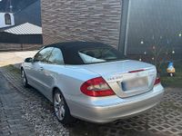 Gebraucht Mercedes CLK200 184 PS (135 kW) 2009 Silber Cabrio