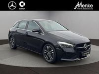 Gebraucht Mercedes B200 163 PS (119 kW) 2024 Unilack nachtschwarz Van / Kleinbus