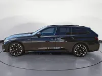 Gebraucht BMW 320 M Sport 184 PS (135 kW) 2025 Schwarz Kombi