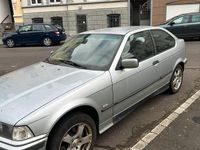 Gebraucht BMW 318 Compact 140 PS (102 kW) 1997 Silber Kleinwagen