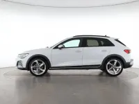 Gebraucht Audi A3 Ambiente 150 PS (110 kW) 2025 Weiß Limousine