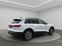 Gebraucht Audi Q6 e-tron Sport 284 kW (387 PS) 2026 Weiß SUV