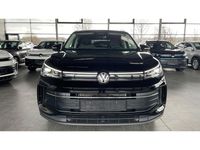 Gebraucht VW Tiguan 150 PS (110 kW) 2026 Schwarz SUV