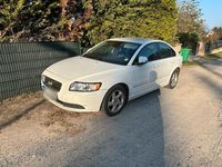 Gebraucht Volvo S40 109 PS (80 kW) 2010 Weiß Limousine