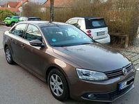 Gebraucht VW Jetta Comfortline 105 PS (77 kW) 2012 Limousine