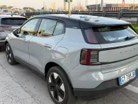 Gebraucht Volvo EX30 Plus 75 kW (102 PS) 2025 Grau SUV