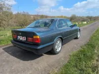 Gebraucht BMW 520 150 PS (110 kW) 1995 Blau Limousine