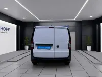 Gebraucht VW Caddy 75 PS (55 kW) 2022 Candyweiß Van / Kleinbus