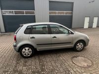 Gebraucht VW Polo 54 PS (39 kW) 2007 Silber Kleinwagen