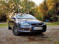 Gebraucht Ford Focus Titanium 116 PS (85 kW) 2005 Grau Limousine