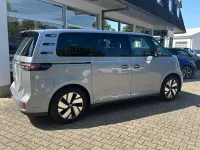 Gebraucht VW ID. Buzz Comfortline 150 kW (204 PS) 2023 Silber Van / Kleinbus