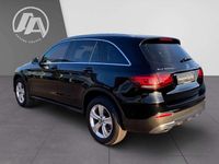 Gebraucht Mercedes GLC300e 194 PS (142 kW) 2021 Schwarz SUV