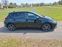 Gebraucht Toyota Auris Team 116 PS (85 kW) 2019 Schwarz Kleinwagen