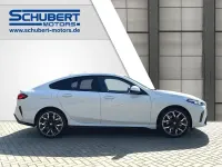 Gebraucht BMW 220 M Sport 156 PS (114 kW) 2025 Weiß Limousine