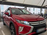 Gebraucht Mitsubishi Eclipse Cross 163 PS (119 kW) 2019 Rot SUV