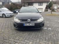 Gebraucht VW Golf VII R 310 PS (228 kW) 2018 Schwarz Kombi