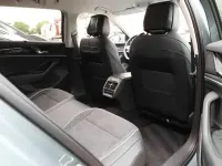 Gebraucht VW Passat Business 150 PS (110 kW) 2025 Maripositgrün metallic Kombi