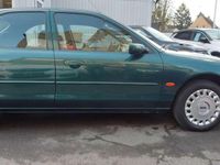 Gebraucht Ford Mondeo Ghia 131 PS (96 kW) 1997 Grün Limousine