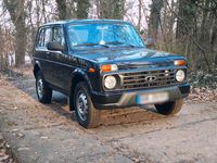 Gebraucht Lada Urban 83 PS (61 kW) 2016 Schwarz SUV