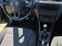 Occasion Skoda Rapid Elegance 90 ch (66 kW) 2014 Noir Citadine