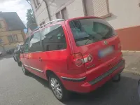 Gebraucht VW Sharan 116 PS (85 kW) 2004 Rot Van / Kleinbus