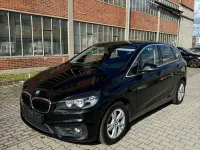 Gebraucht BMW 214 Active Tourer Basis 95 PS (69 kW) 2015 Schwarz Van / Kleinbus