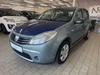 Gebraucht Dacia Sandero 75 PS (55 kW) 2009 Blau Limousine
