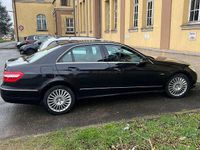 Gebraucht Mercedes E220 Elegance 170 PS (125 kW) 2009 Schwarz Limousine