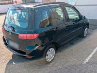 Gebraucht Mazda 2 70 PS (51 kW) 2004 Blau Kleinwagen