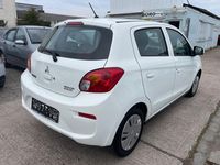 Gebraucht Mitsubishi Space Star 71 PS (52 kW) 2017 Weiß Kleinwagen