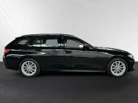 Gebraucht BMW 320 Comfort Edition 190 PS (139 kW) 2025 Saphirschwarz Kombi